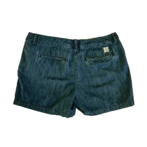 Tommy Hilfiger Women's Size 8 Blue Denim Shorts - Picture 2 of 5